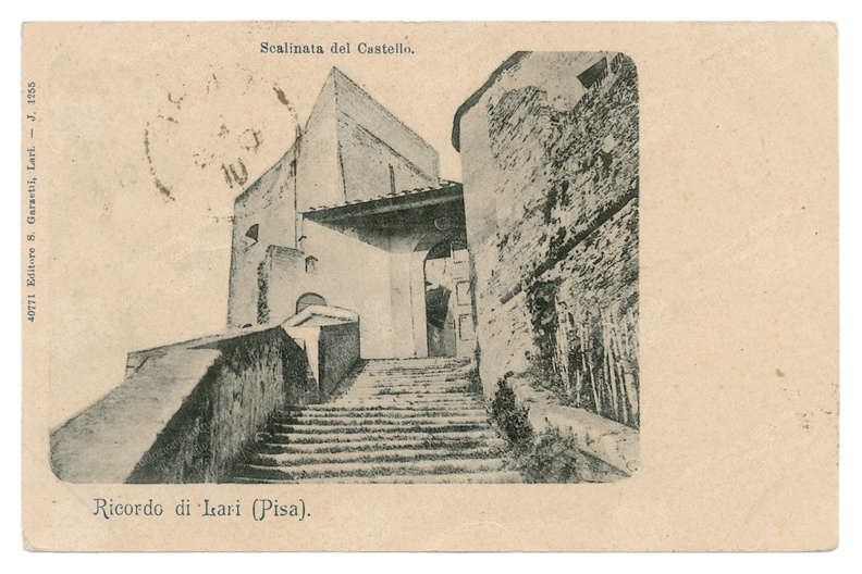 scalinata del castello.jpg