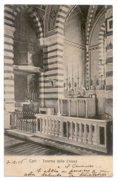 Lari - interno della chiesa.jpg