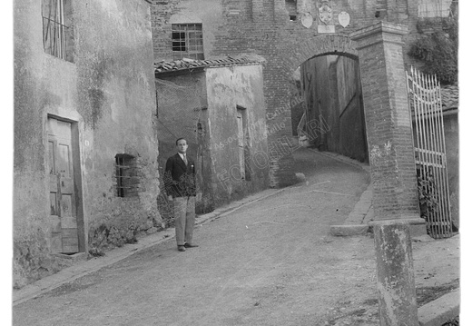 Lentulo Ferrini davanti la porta Fiorentina