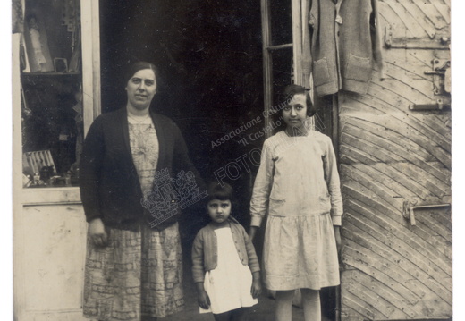 Bottega di merceria e chincaglieria